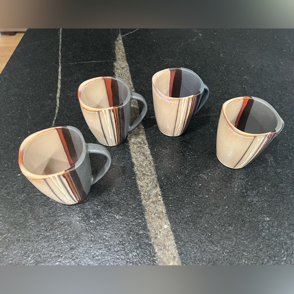 Better Homes and Gardens Stripped Ceramic Painted Coffee Mug - Picture 3 of 6